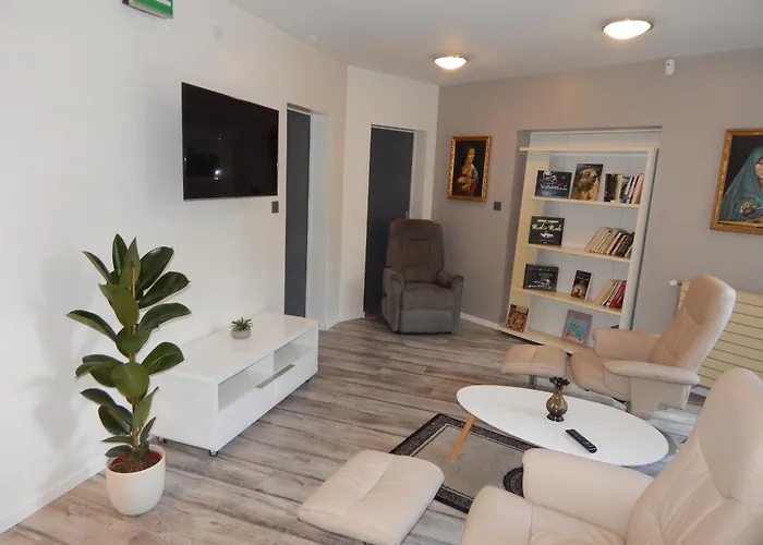 Le Jardin D'eden アパートホテル